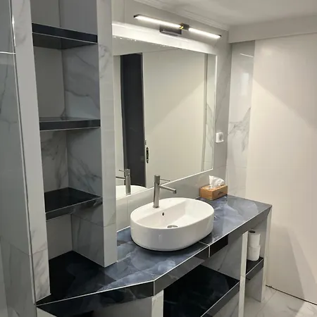 Scenic Patelo Apartamento